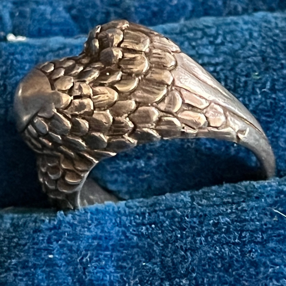 VINTAGE STERLING SILVER EAGLE RING - Picture 5 of 8